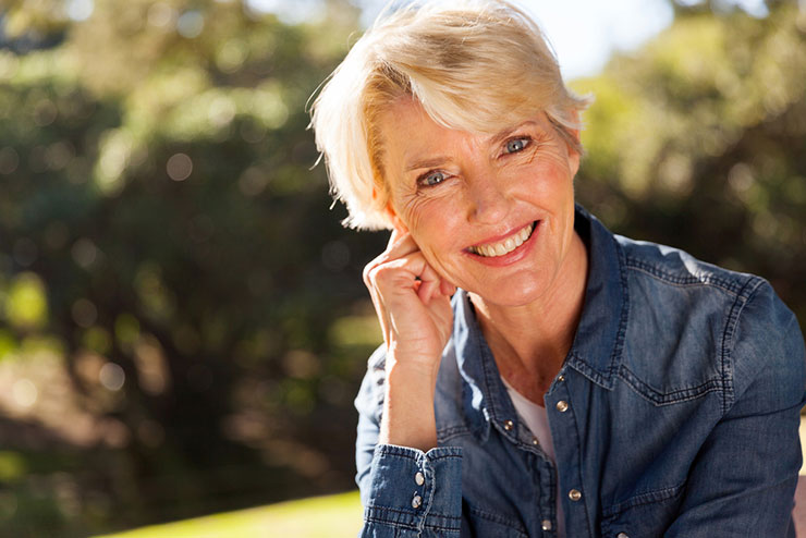 an image of a woman.